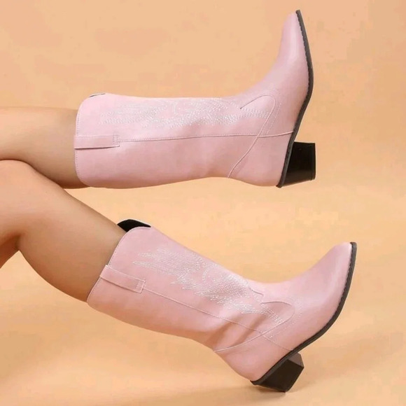 Kawaii Women Embroidery Detail Chunky Heeled Western Boots, Cool Outdoor C - Picture 2 of 4